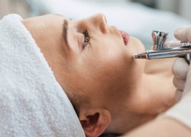 Facial treatment at Anage Spa & Wellness in Peraia, Thessaloniki, GR offering relaxation and rejuvenation.