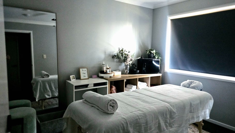 Tranquil massage room at Tays Massage in Griffin, Queensland, AU, featuring a comfortable massage table.