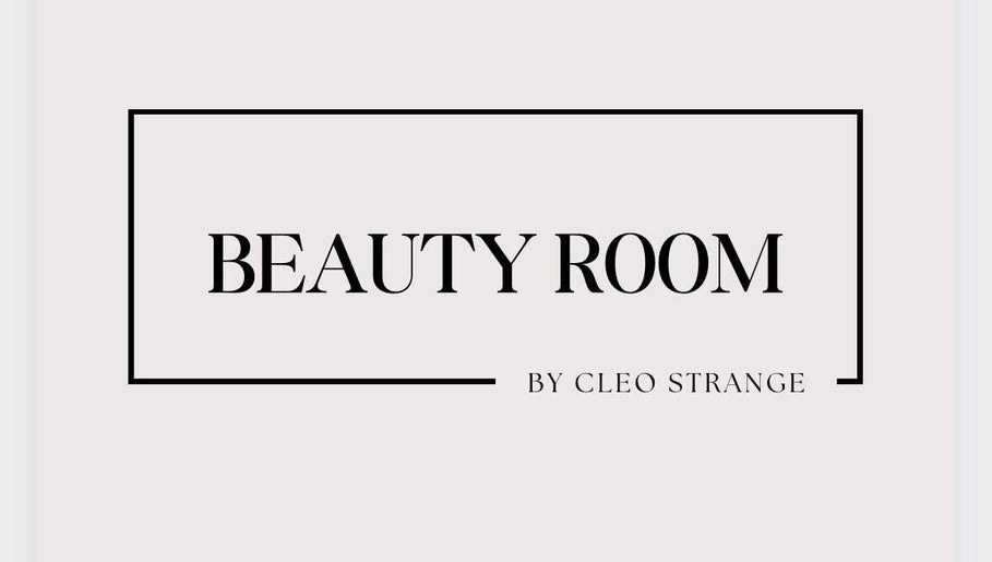 Beauty by Cleo Strange Bild 1
