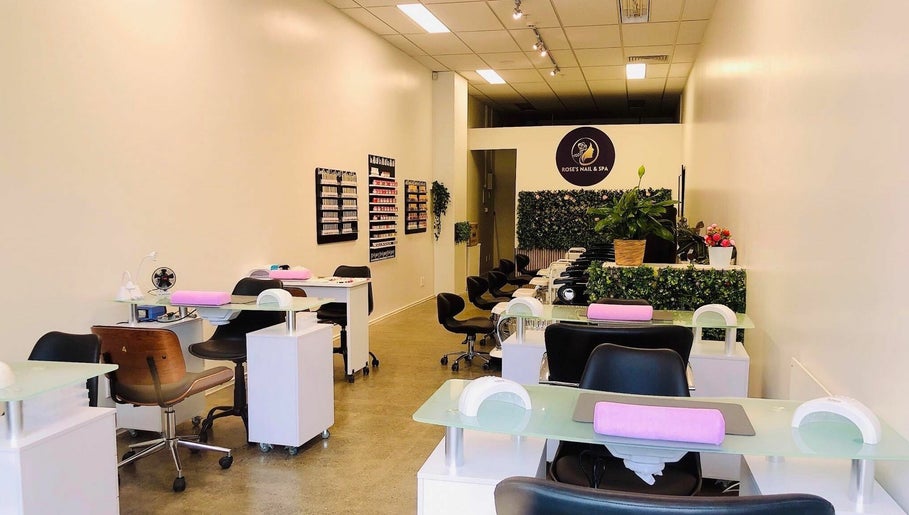Rose's Nail & Spa afbeelding 1
