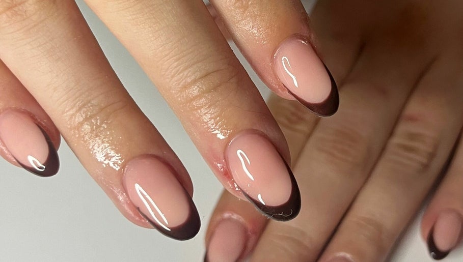 Immagine 1, EM Nails & Beauty