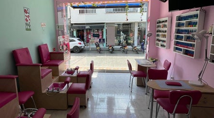 Imagen 3 de Uñas happynails cartago