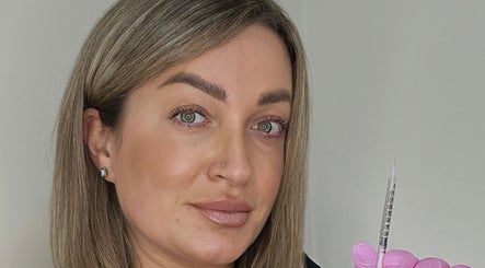 Aesthetics and Brows by Iryna image 3