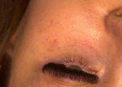 Close-up of styled lashes at BY.DW, Clydebank, Scotland, GB, showcasing beauty expertise.