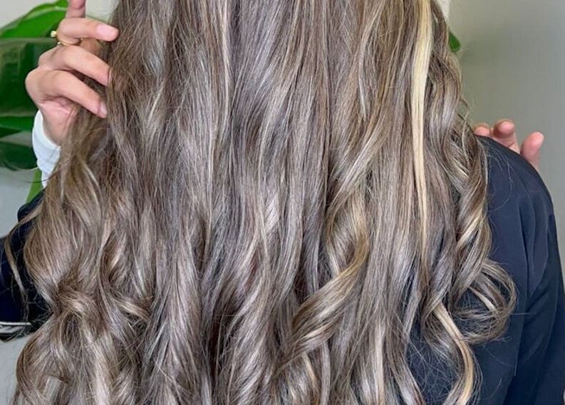 Elegant wavy hairstyle at Masdool Salon, Dammam, Eastern Province, SA.