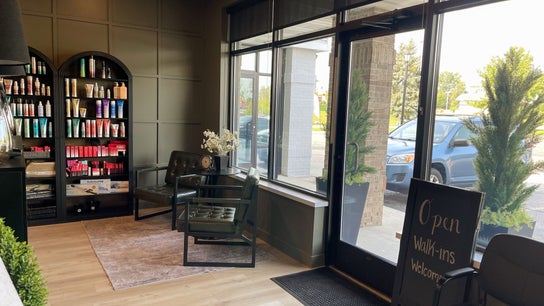 Matt Flora Hair Studio (Hudsonville)