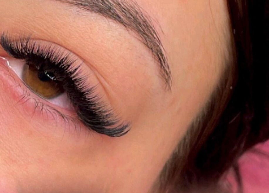 Close-up of lash extensions at lashvibe, Dublin, County Dublin, IE, showcasing expert beauty care.