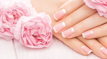 hình ảnh 3 của J P Nail Spa