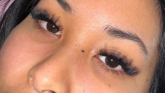 Lashes n Brows by Gee