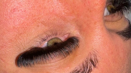 Lashes n Brows by Gee