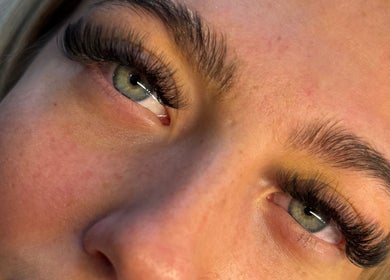 Close-up of styled lashes at Lashes n Brows by Gee, Mansfield, England, GB showcasing enhanced beauty.