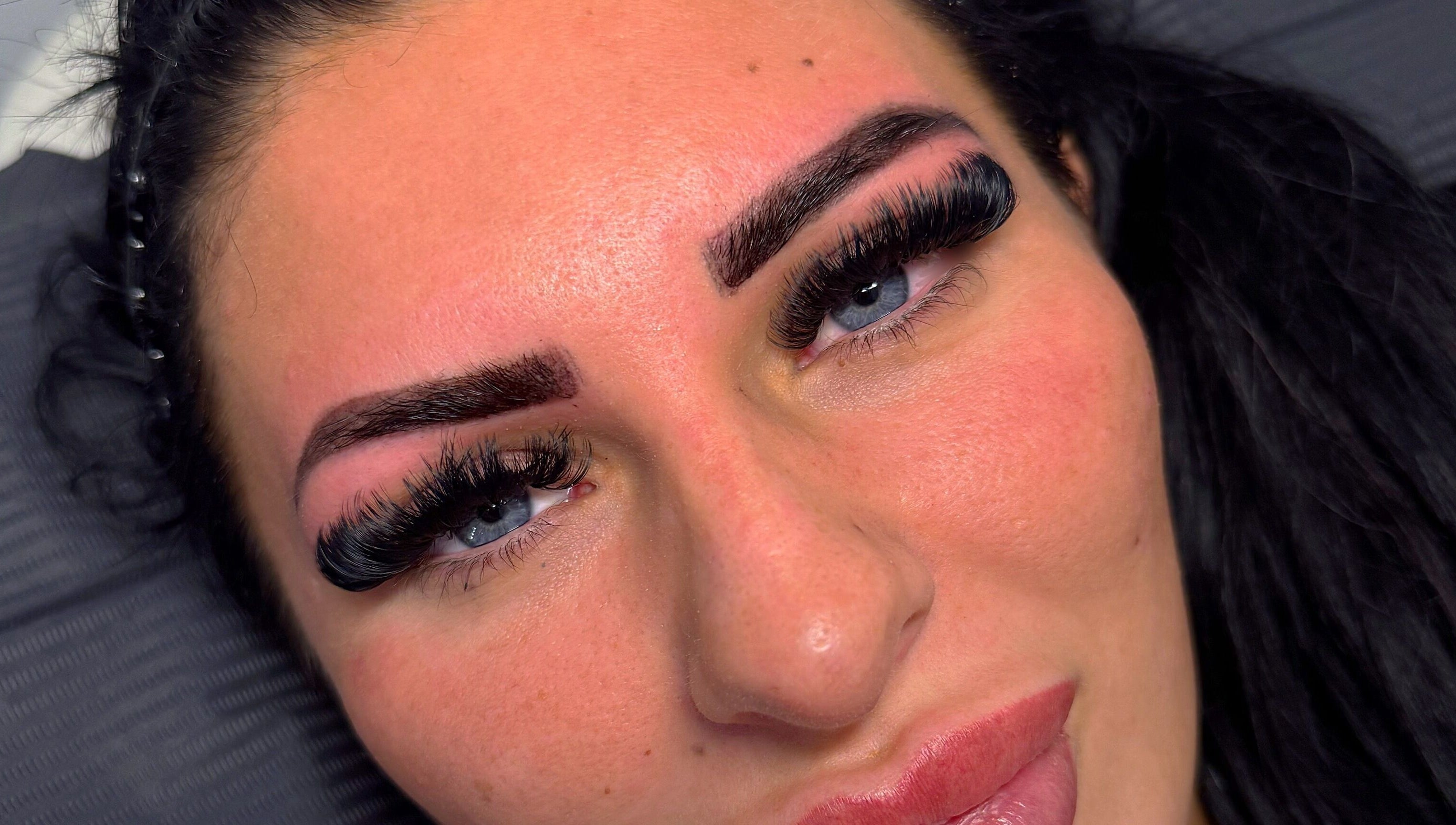 Stunning eyelash extensions at Lashes N Brows By Gee, Sutton-in-ashfield, England, GB showcasing expert styling.