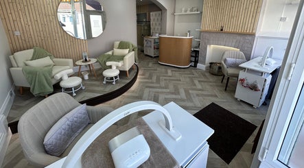 Harper Victoria Aesthetics, Beauty and Wellbeing image 2