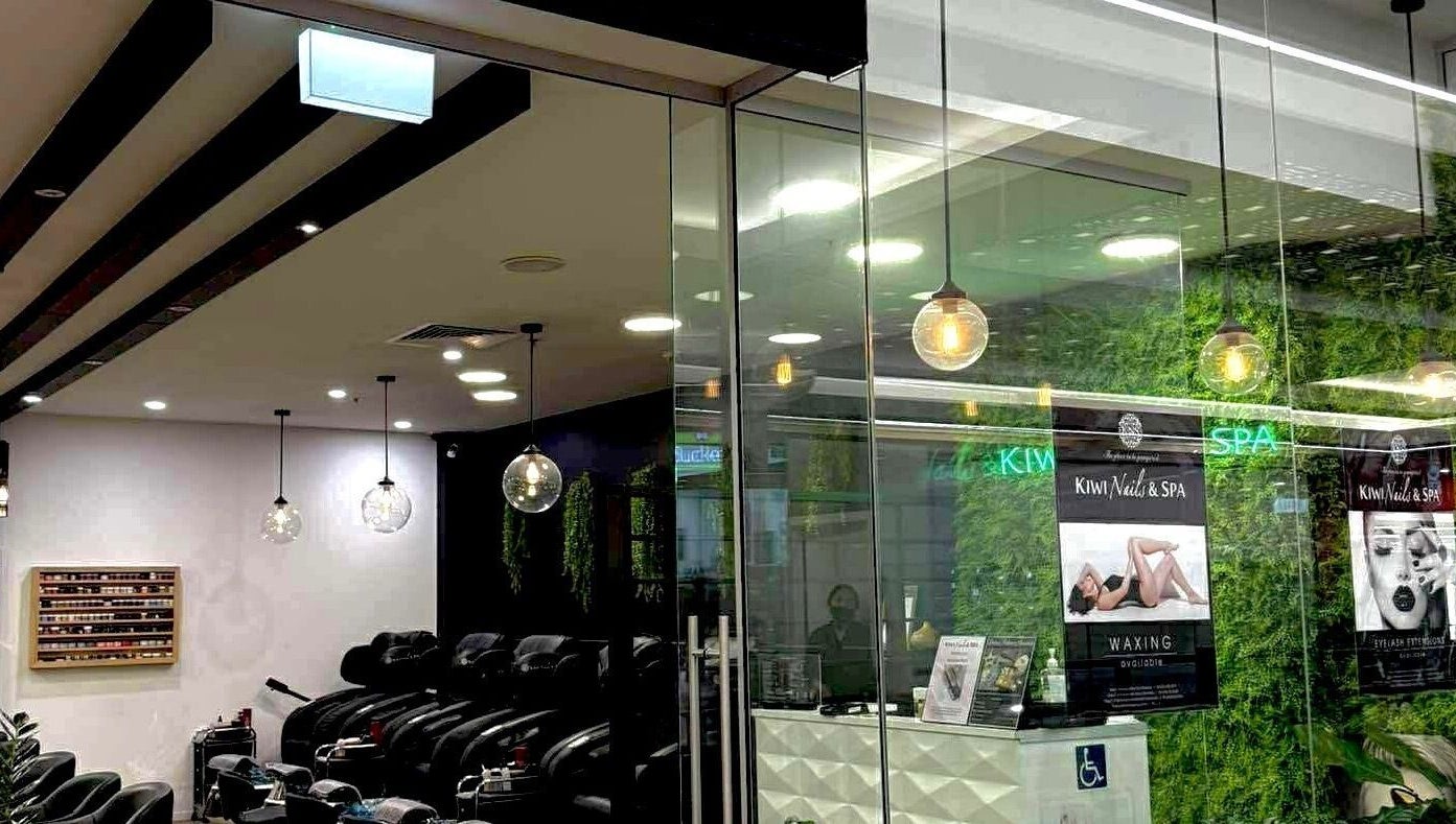 Inside view of Kiwi Nails & Spa Milford in Auckland, Auckland, NZ with modern decor and relaxing ambiance.