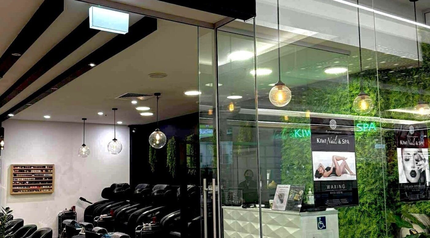 Inside view of Kiwi Nails & Spa Milford in Auckland, Auckland, NZ with modern decor and relaxing ambiance.