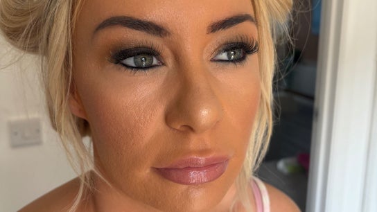 Make Up by Ellie Louisex