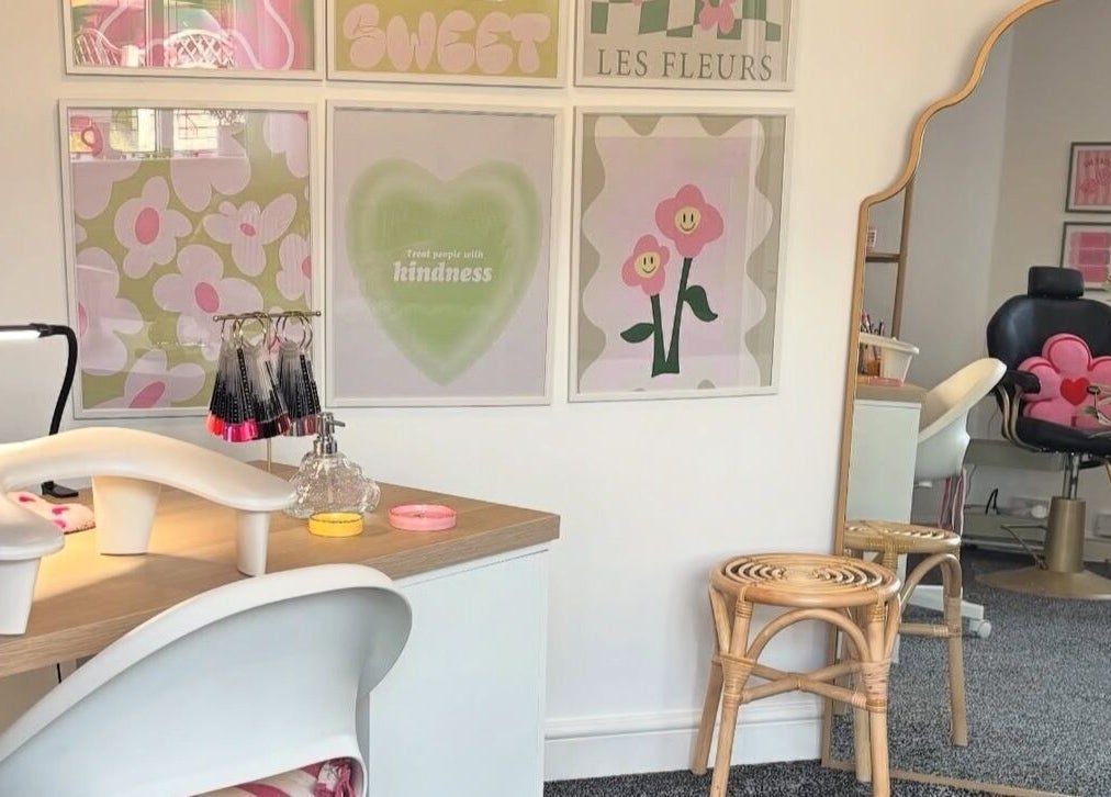 Stylish nail station at Holly Coukham Nails and Brows in Hemsworth, England, GB with floral decor.