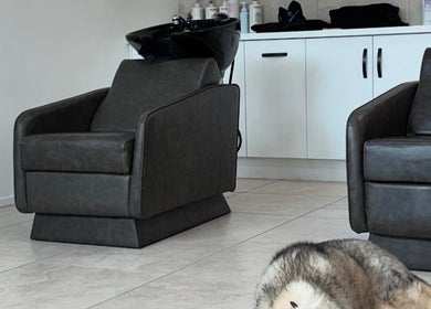 Modern salon chairs at Project Hair Townsville, Belgian Gardens, Queensland, AU for comfort and style.