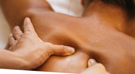 Close-up of a relaxing back massage at Mbuya Therapy, Pontypridd, Wales, GB, enhancing wellness and relaxation.