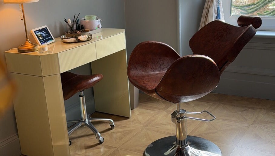 Peaches & Pearls Studio image 1