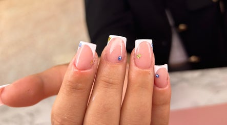 Nails_by_millie image 3