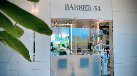 Barber 54 Gents Saloon – obraz 2