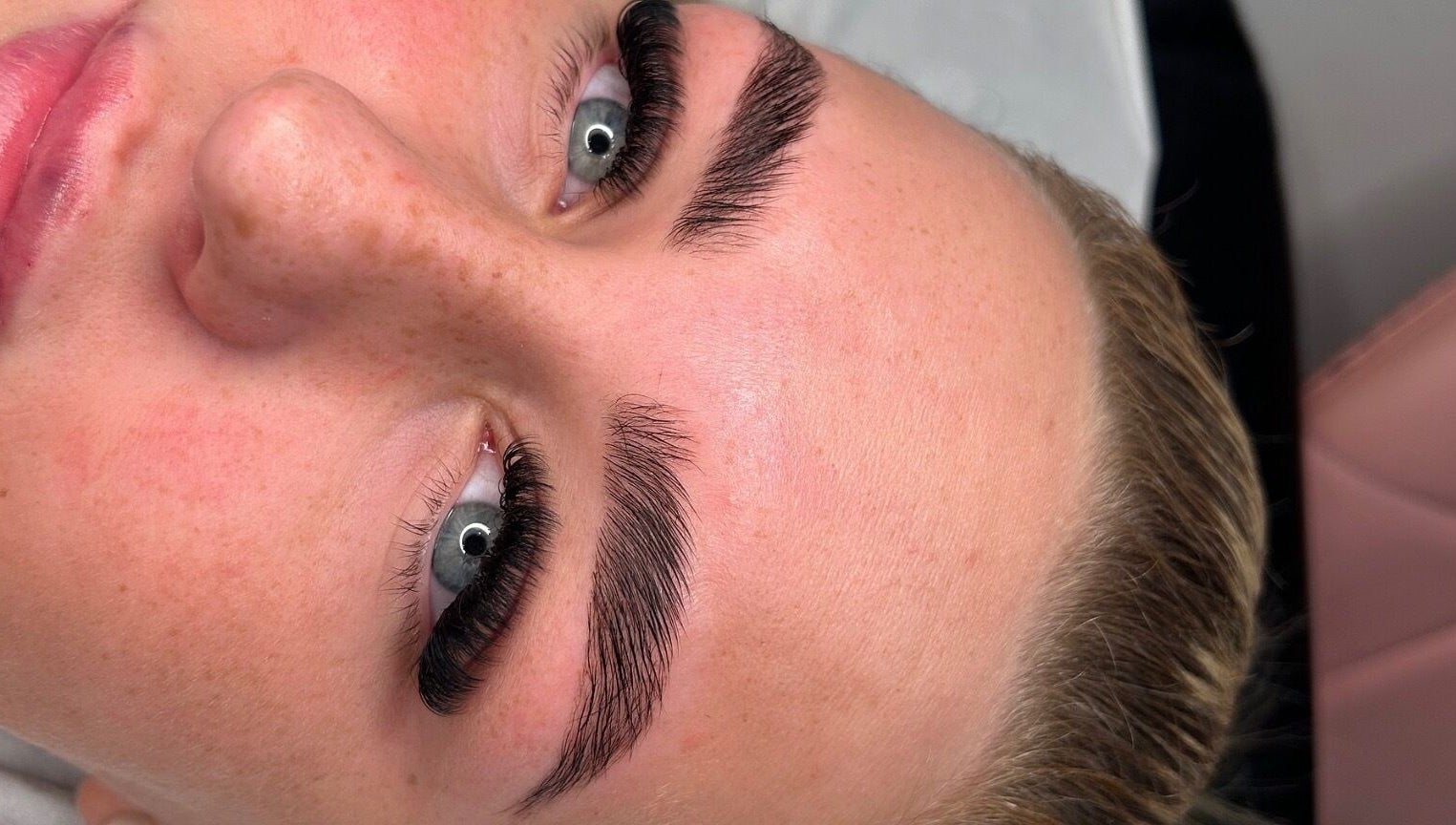 Eyelash extensions and brows at Blinkingxbeauty, Dublin, County Dublin, IE.