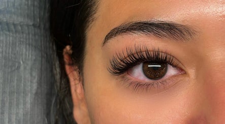 Lunaria Lash Loft – obraz 2