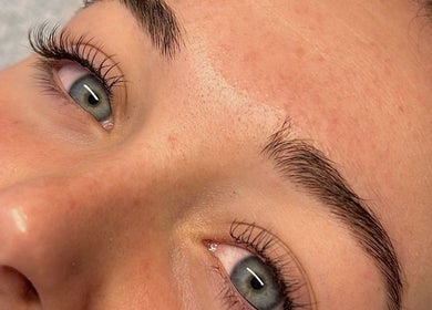 Close-up of expertly curved lashes at BBA - Beauty By Aileah, Melbourne, Victoria, AU.
