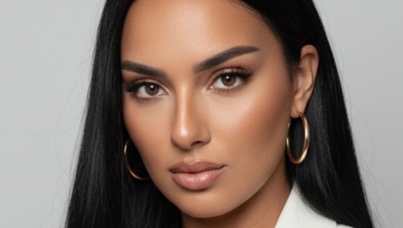 Rosto glamouroso realçando beleza no Aura By Catarina Fernandes, Bragança, Bragança, PT.