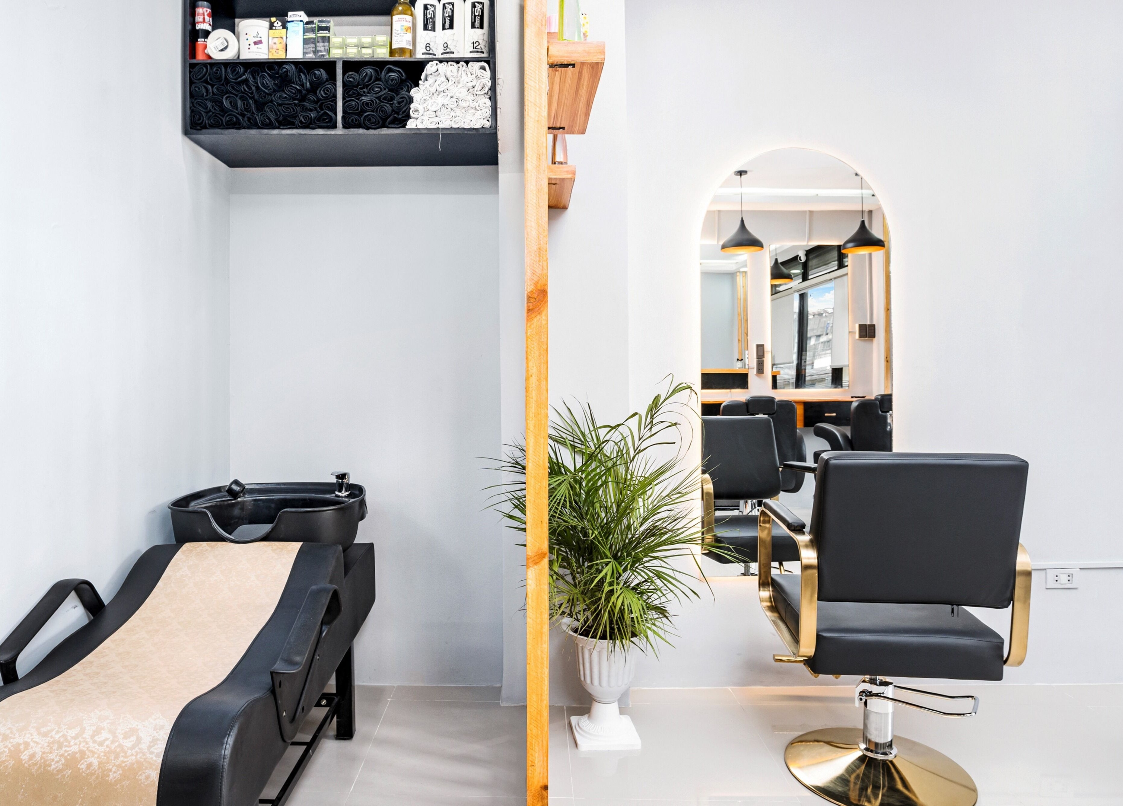 Modern styling chair and wash station at Slick and Dapper Barbershop and Salon Capitol, Cebu City, Central Visayas, PH.