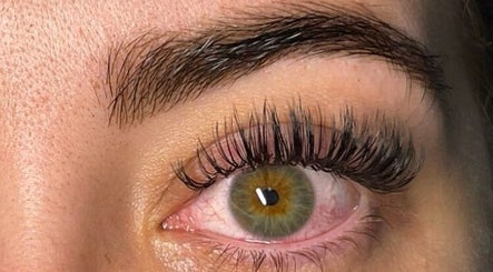 BBYS LASHES imagem 3