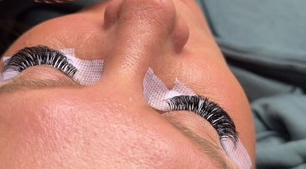 BBYS LASHES imagem 3