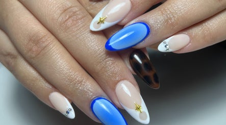 Chloé Nails image 3