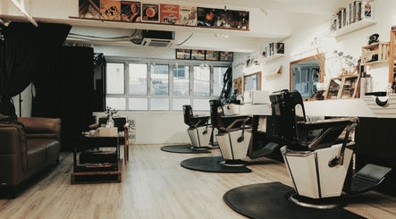 Happy Barbershop HK