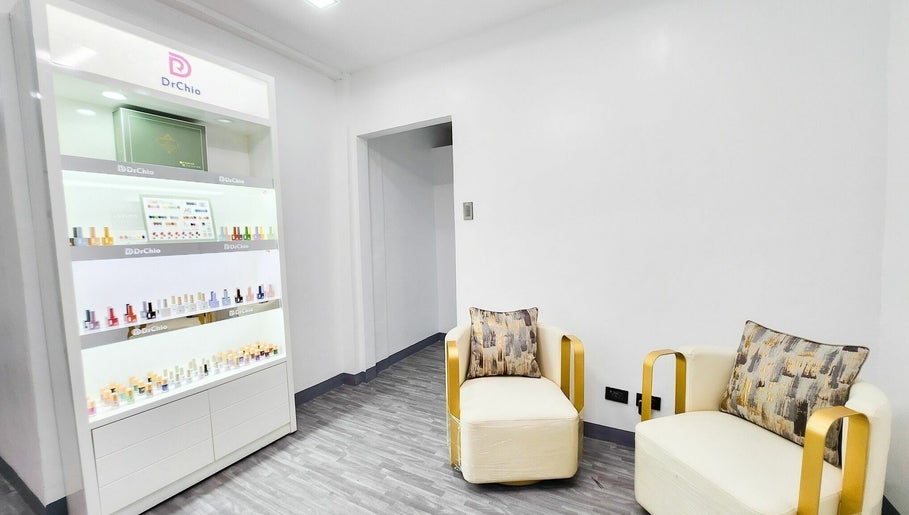 D' Beauty Lounge by Dr Chio Aesthetic & Laser Centre afbeelding 1