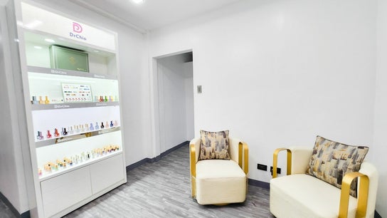 D' Beauty Lounge by Dr Chio Aesthetic & Laser Centre