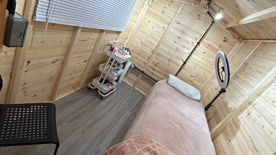 Get Lashed with Ab