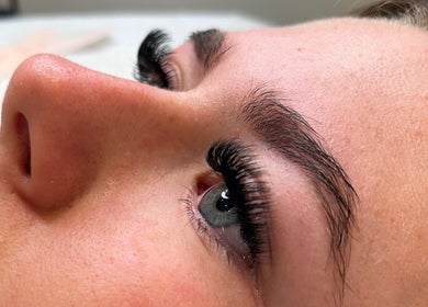 Close-up of stunning eyelash extensions at Get Lashed with Ab in Basildon, England, GB.