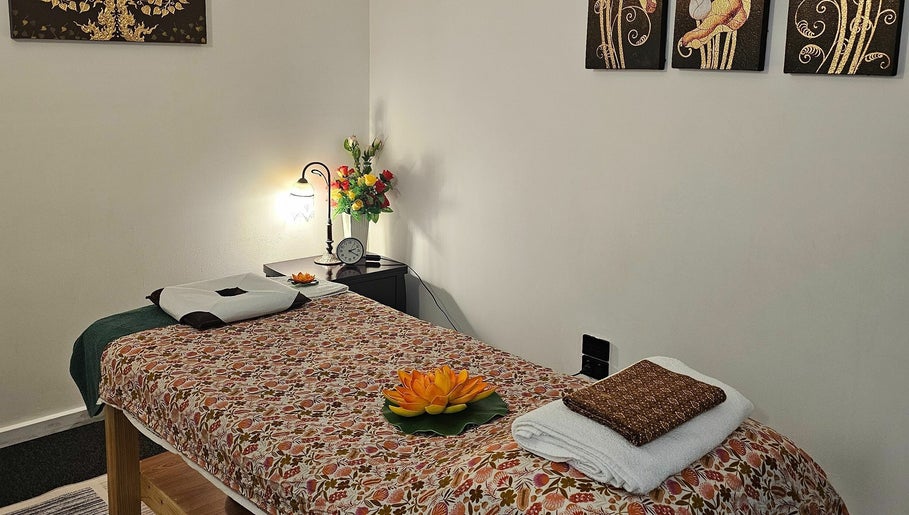 Gold Leaf Thai Massage – obraz 1