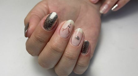 Nails by Giseli imaginea 2