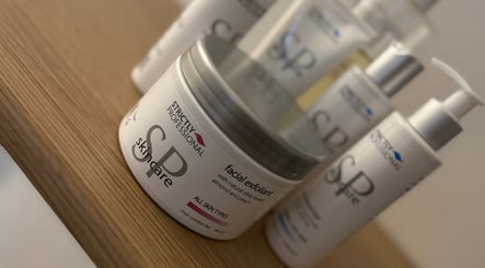 Facial exfoliant products at Holly Chantelle Beauty, Newton Abbot, England, GB. Ideal for all skin types.