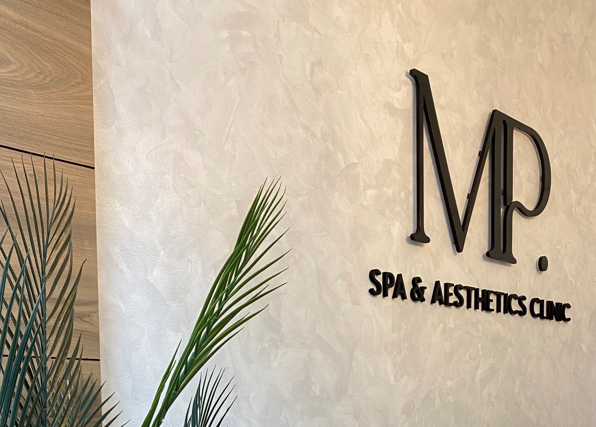 Elegant wall design at MP Spa and Aesthetics Clinic, Oistins, Christ Church, BB, showcasing tranquility.