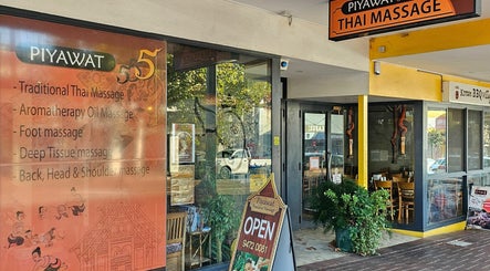 Piyawat Thai Massage (Victoria Park) зображення 3