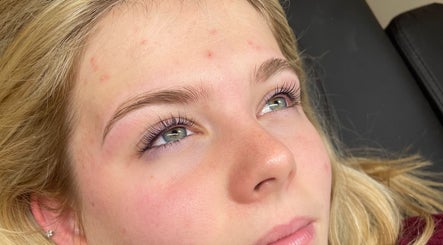 Lara Beauty Collective