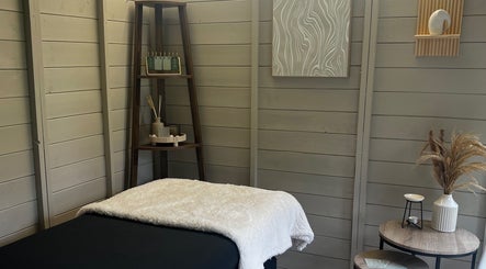 Izzy’s Beauty Room