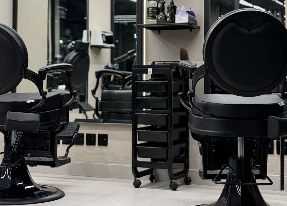 Modern salon chairs at Edge 90 - حافه ٩٠ المنار, Riyadh, Riyadh Province, SA.
