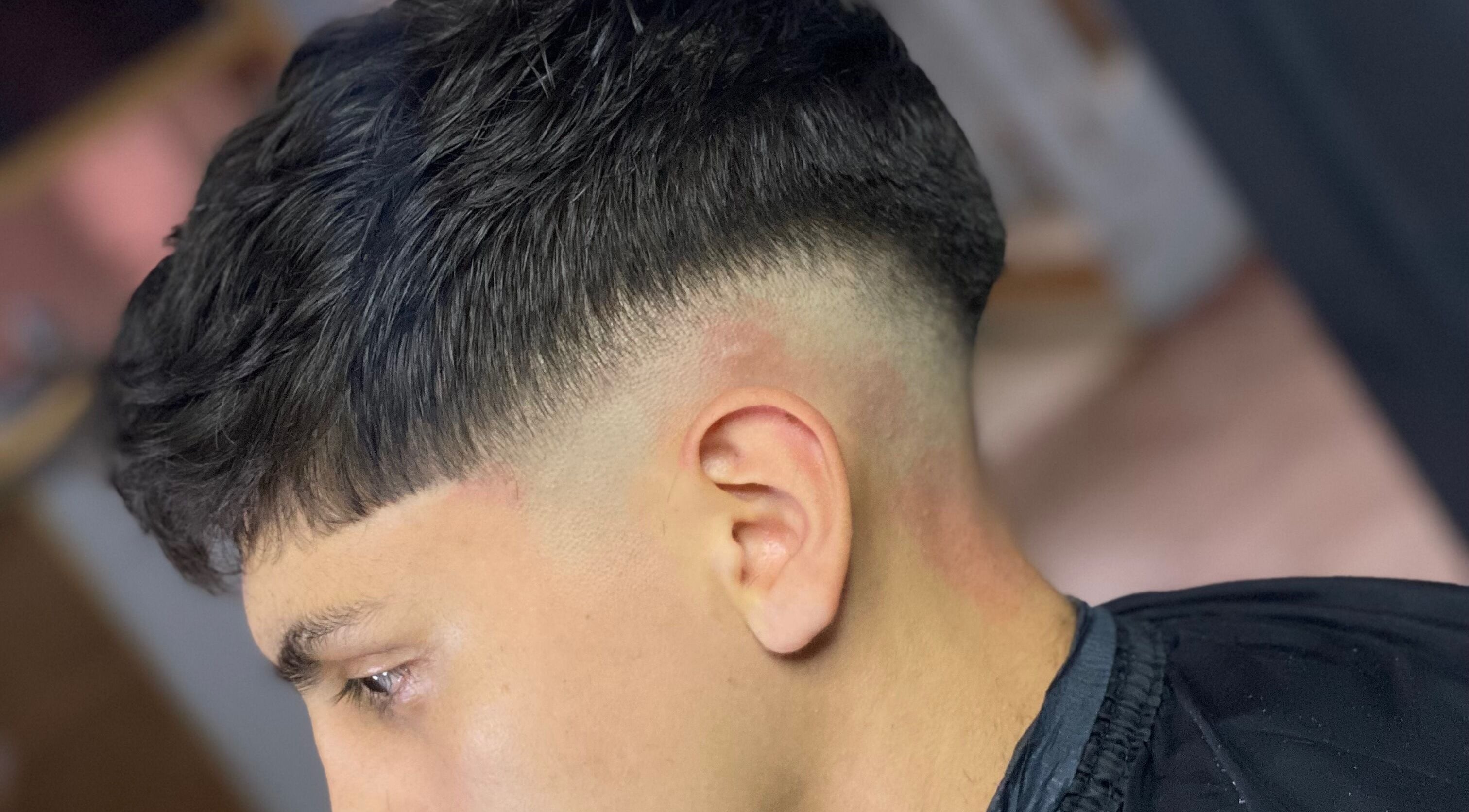 Corte de pelo moderno en José Perdomo Barbero Concepto, Puerto Montt, Los Lagos, CL.