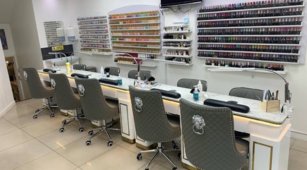 Posh Nail Art & Beauty