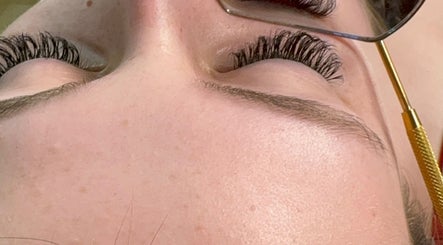 Εικόνα Kyras Lashes at Waglash 2